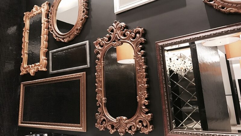 Types of Mirror Frames