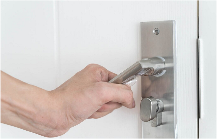 How Much Would It Cost to Replace a Front Door Lock and Key?