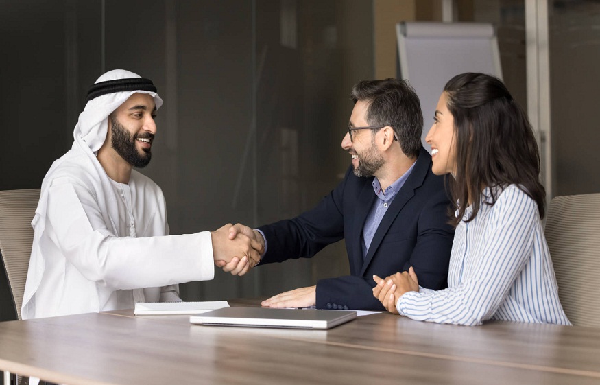 How Dubai’s Real Estate Brokers Turn Challenges into Profitable Deals